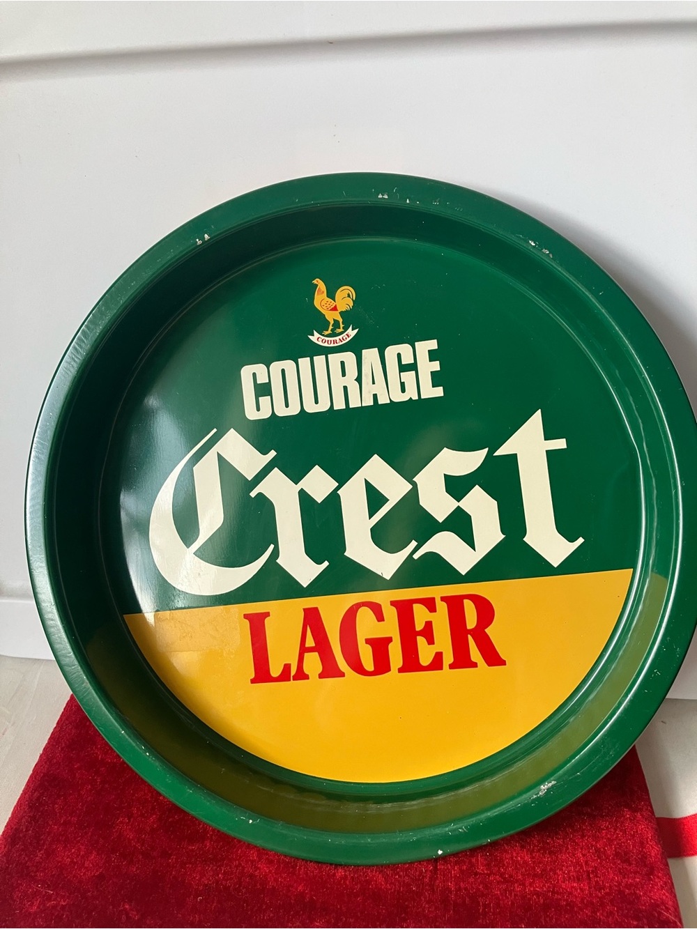 Vintage 70s Courage Crest Lager Beer Tray Metal Round Breweriana Australia.